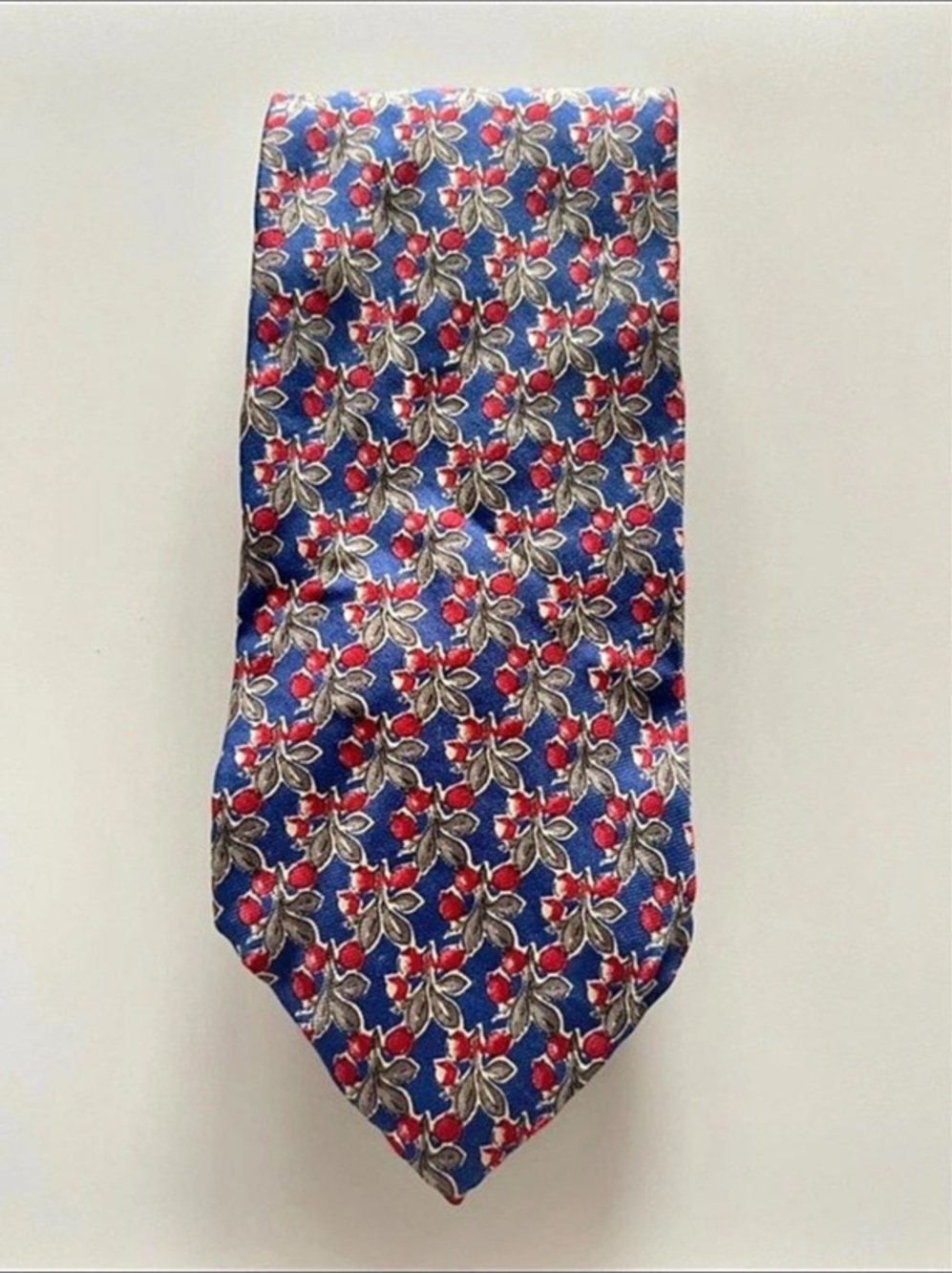 Men’s Bert Pulitzer Holly Floral Silk Tie in Blue & Green with Red